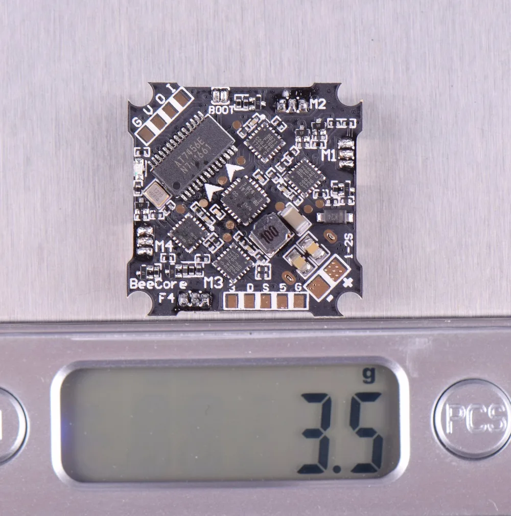 Beecore F4 built in OSD (1)