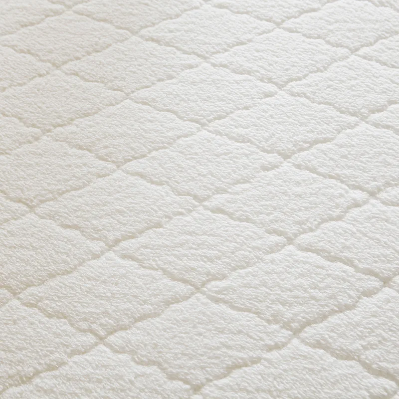 SongKAum New Style Classic Design High Resilience Memory Bedroom Furniture Student Suede Wireless Quilting Mattress SongKAum New Style Classic Design High Resilience Memory Bedroom Furniture Student Suede Wireless Quilting Mattress