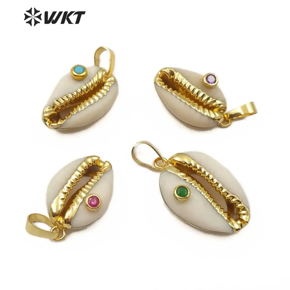 

WT-JP141 Cowrie Shell Pendant Natural Cowry Shell With CZ Bead Charm Colorful Pendant Gold Electroplated Cowrie Necklace Pendant