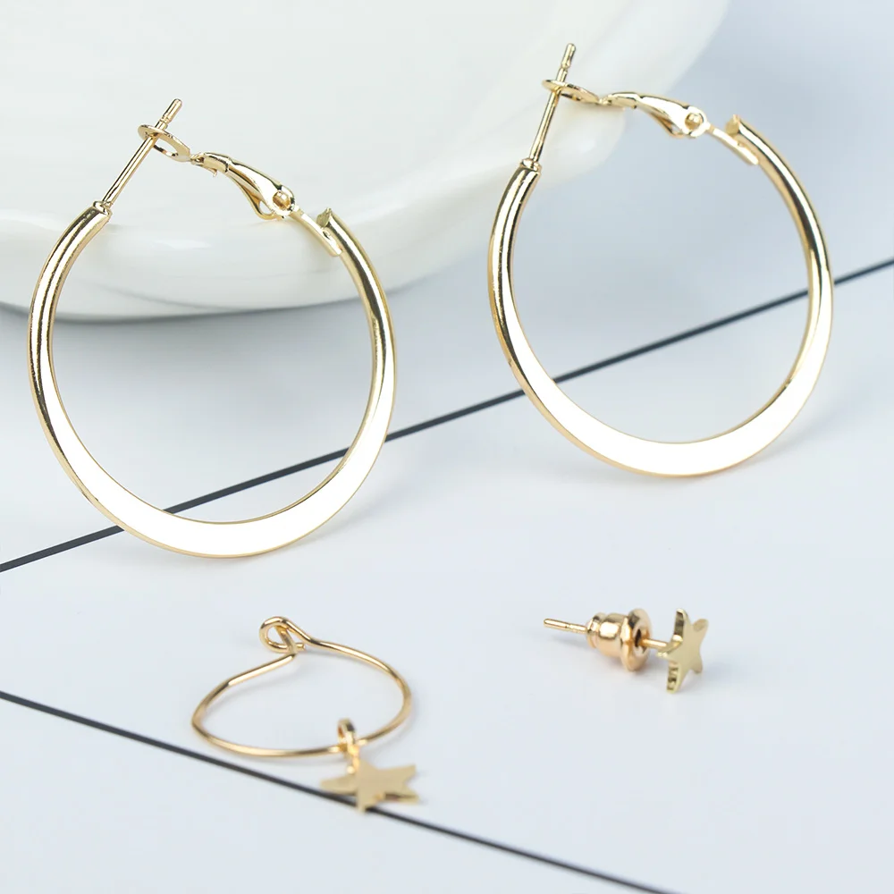 

4 Pcs/set Creative Five-pointed Star Circle Earrings Gold Alloy Simple Geometric Dangle Earrings Set Fashion Women Jewelry Gifts