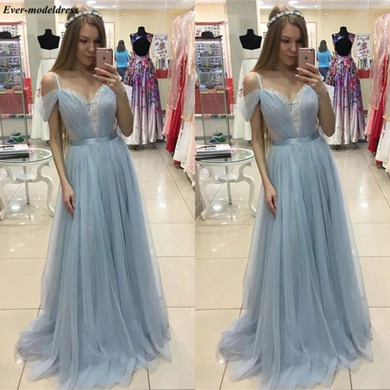 

Dusty Blue Tulle Off The Shoulder Prom Dresses A-Line Lace Graduation Party Gowns Sweep Train 2019 Abiye vestidos de gala