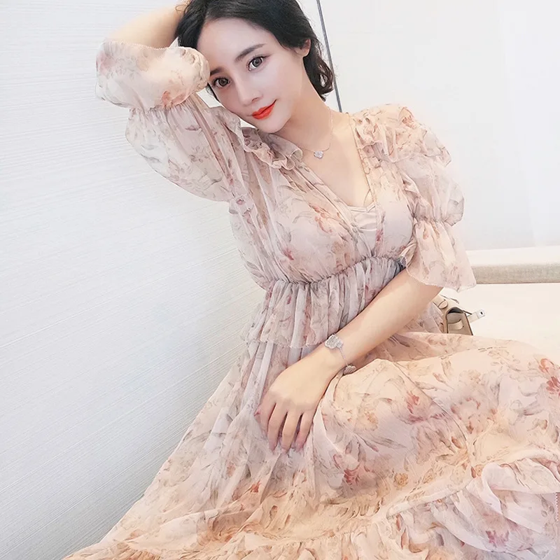 

18 years of broken beautiful dress lace process in summer Han edition of long chic women chiffon render