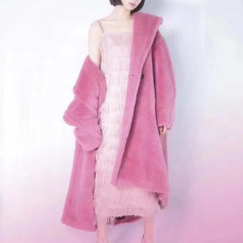 Объемное плюшевое пальто для женщин, очень длинное пальто из искусственного меха, куртки для женщин, зимние пальто, зимняя плотная теплая верхняя одежда из искусственного меха - Цвет: pink teddy coat