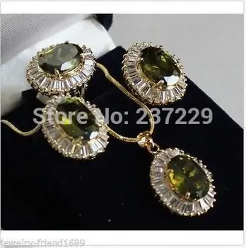 

Wholesale price FREE SHIPPING aOlive green crystal pendant necklace Stud earring Ring Sets + Free Chain (30%)