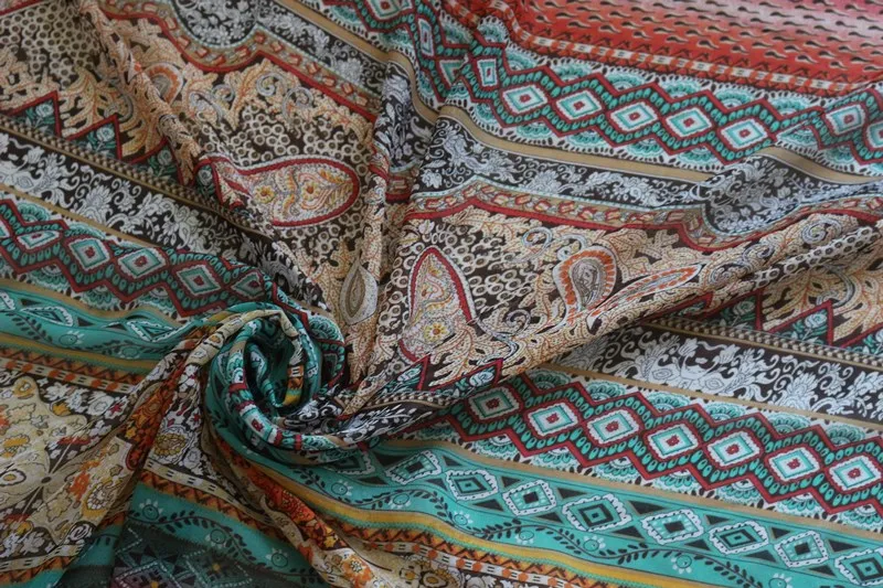 

width 145cm chiffon fabric paisley and flowers pattern for apparel and scarf LS-2680