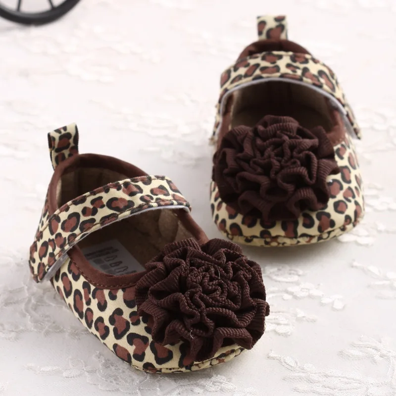 Lovely Baby Shoes Infant Girls Leopard First Walker Shoes with Ruffled