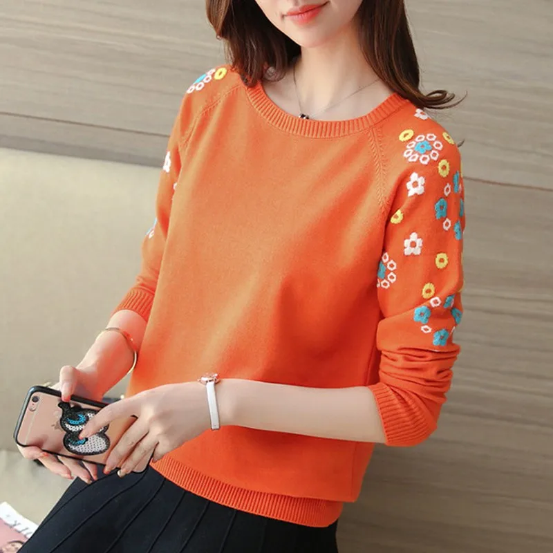 2018 autumn/winter long sleeve joker head set loose render unlined upper garment embroidery Chinese wind sweater 2018 autumn/winter long sleeve joker head set loose render unlined upper garment embroidery Chinese wind sweater