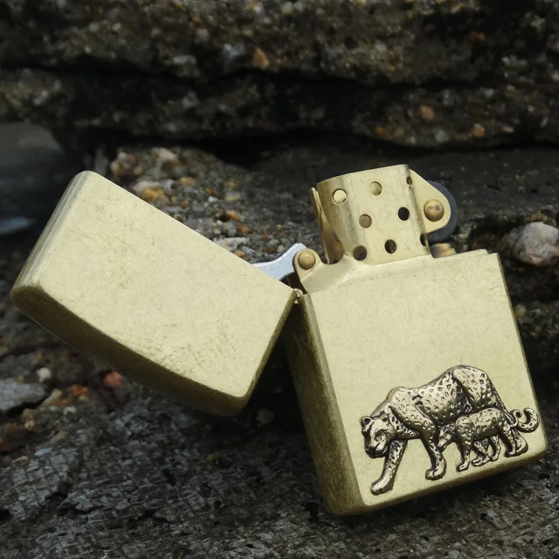 

Vivid Leopard Metal badge for Petrol Lighter Decor Gadgets Grind Wheel Torch Lighters accessory funny Christmas gift