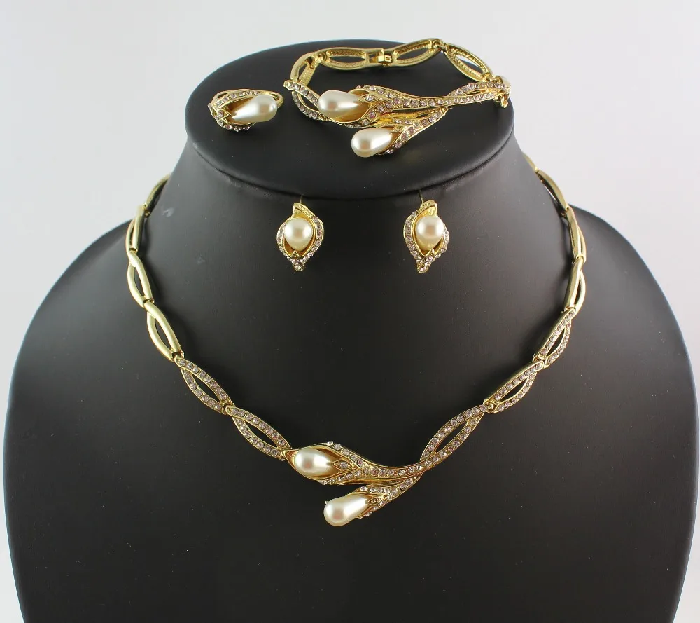 Classic Jewelry Sets Imitation simulated pearl African Gold color
