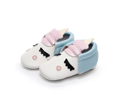 Носки для новорожденных из искусственной кожи детские мокасины для младенцев Обувь для дня рождения Румяна угол Детские пинетки обувь для колыбельки - Цвет: blue