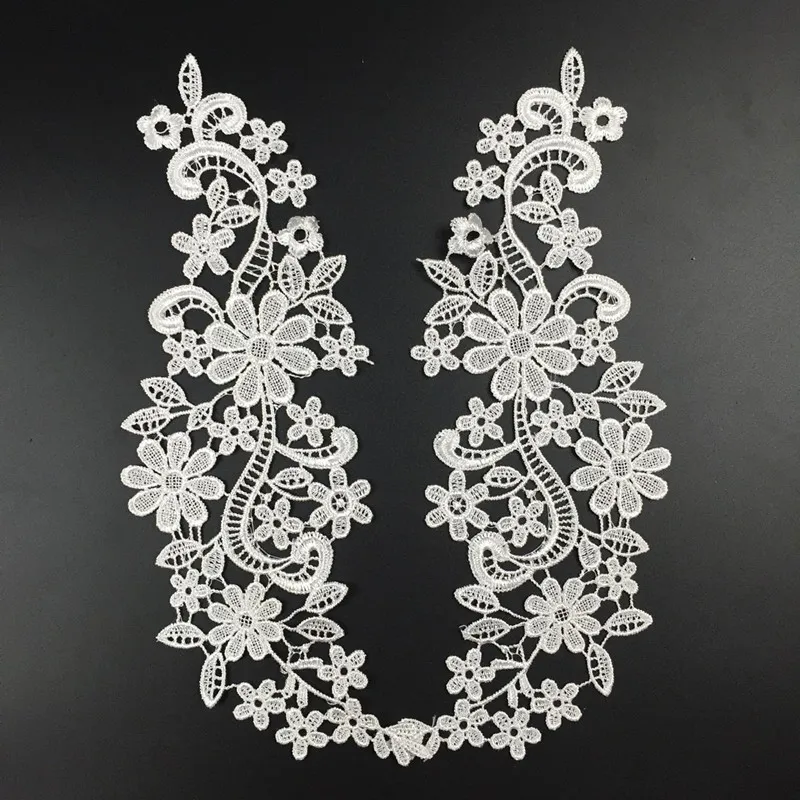 

2Pcs/Set Craft collar Venise Floral Embroidered Applique Trim Decorated Lace Neckline Collar Sewing Patch Scrapbooking BW060