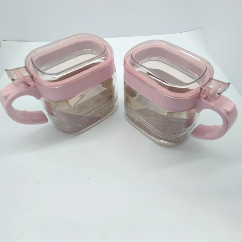 

Kitchen Spice Jar glass seasoning bottle Seasoning Tank Storage box Salt Pepper Sugar Storage Jars With Spoon 1PC