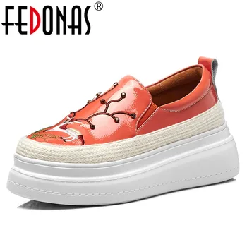 

FEDONAS Brand Design Women Animal Prints Patent Leather Flats Summer Fashion Embroider Casual Shoes New Slip-on Platforms Shoes