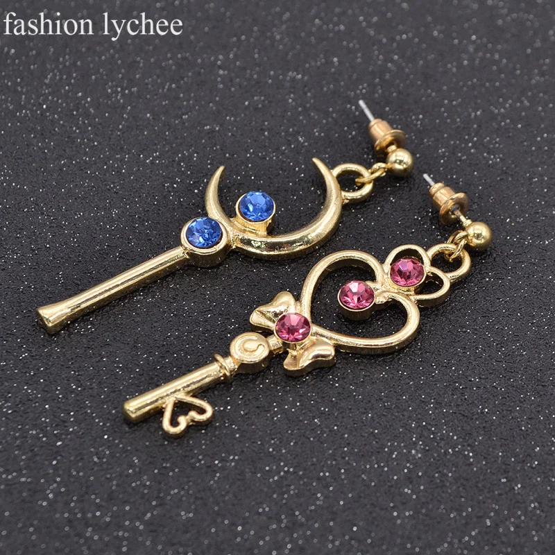 

fashion lychee 1 Pair Anime Sailor Moon Drop Earrings Cosplay Dangle Talisman Dangle Earrings 3 Styles Gold Color Women Jewelry