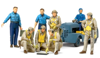 

1: 48 U S Navy Pilots with Moto - Tu Ground Crew Model 161107