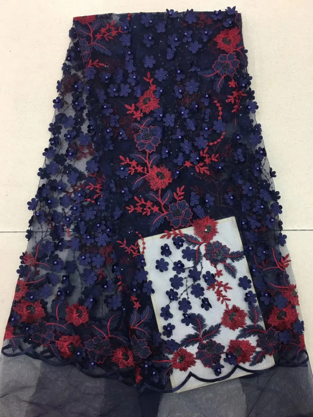 

Latest Nigerian 3DApplique beaded lace fabric 2018Fashion French net lace fabric for Christmas Evening Dress lace LT632