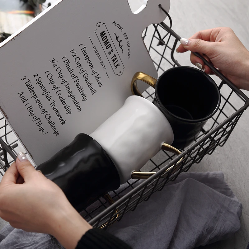 Goede Nordic Korte Zwart Wit en Goud Koffie Mok Keramische Voor Thee Latte Hot Chocolade Tafel Keuken Drink Ware Cups Equisite boss Mok