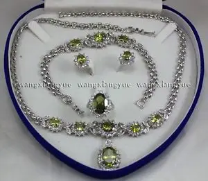 

Free shippingCharming!Peridot Inlay Link Bracelet earrings Ring Necklace Set