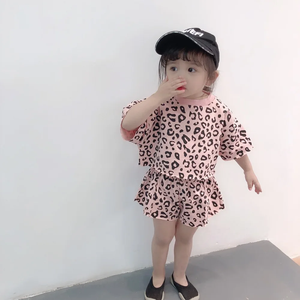 Korean Baby Girls Summer Outfit 2019 Toddler Girl Clothes Four-color Leopard T Shirt Shorts Children Clothing Set 2Pcs Kids Suit (27)