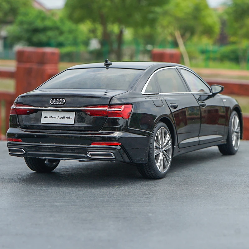 Изысканный подарок 1:18 Новинка A6L 2019 сплав модель автомобиля высокая имитация