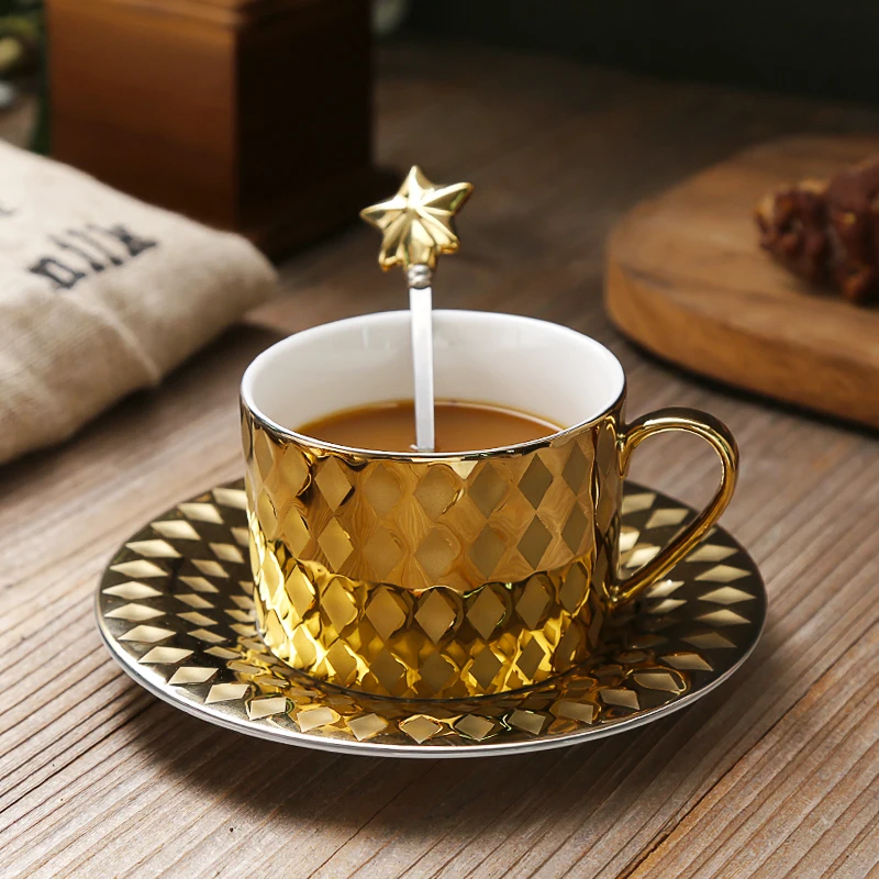 European style gold ceramic coffee cup set British afternoon tea simple luxury mug with spoon plate Pentagram Italian Cup CL0325 European style gold ceramic coffee cup set British afternoon tea simple luxury mug with spoon plate Pentagram Italian Cup CL0325