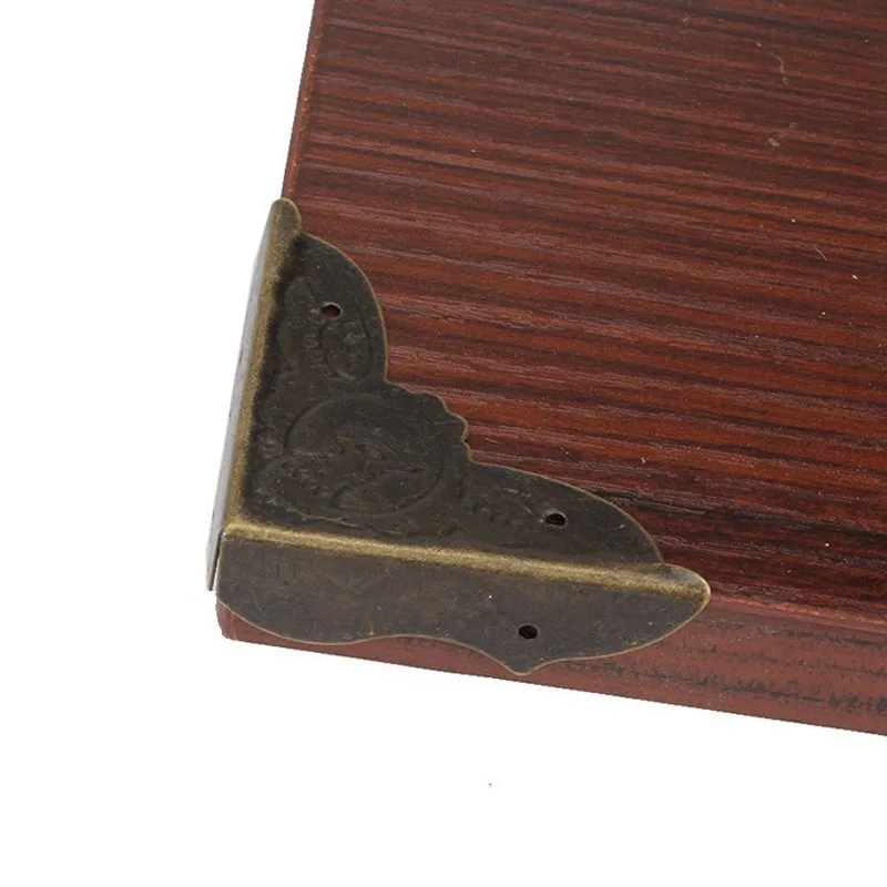 High Quality Furniture Accessories 20Pcs set 45x13mm Old Antique Bronze Desk Edge Cover Iron Boxes Corner Protection BS