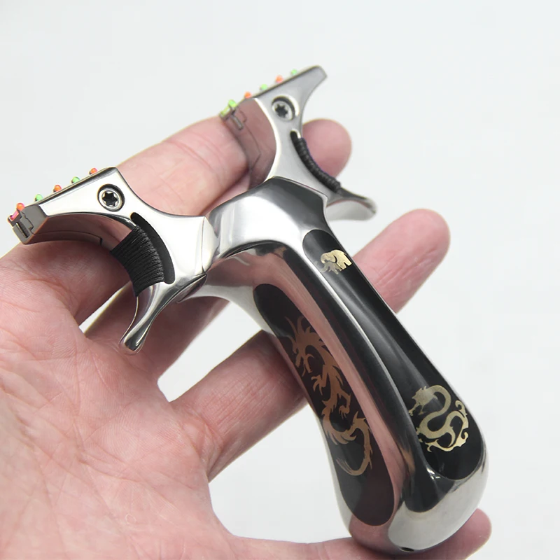 

High Quality TC21 Titanium alloy Slingshot For Hunting Slingshot Catapult With Rubber Band 5 Aiming Point Slingshot Outdoor Tool