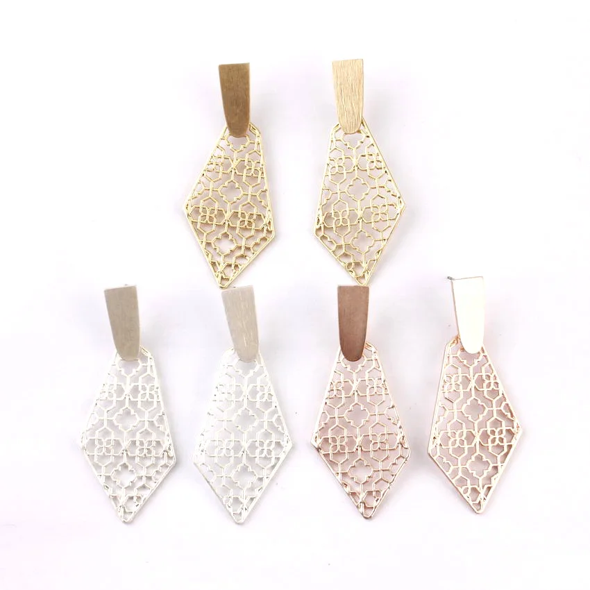 

MATTED GOLD Jewelry Gia Drop Earrings Filigree Hammered Metal Abstract Petal Shape Earrings Mother's Day Mom Gift