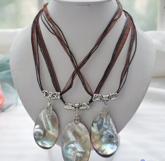 

Miss charm Jew.529 wholesale 52MM gray crescent south sea mabe PEARL coffee pendant 3PCS