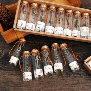 

12pcs/pack Creative Gift Cute Mini Glass Cork Stopper Wishing Bottles Vials Containers Small Vintage Ornaments Craft Decor