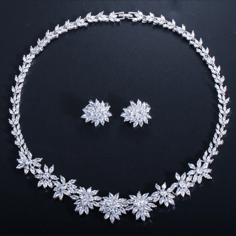 

ThreeGraces Luxury Female Party Costume Jewelry Cubic Zircon Flower Necklace and Clip On Earrings Sets For Women T0923