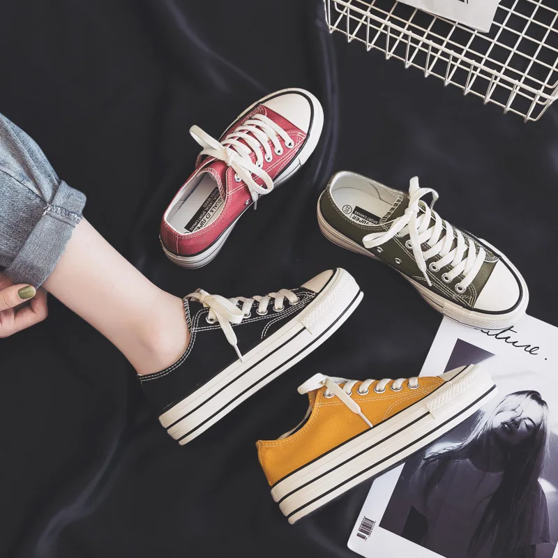 Cena Damskie buty na platformie 2019 letnie nowe modne damskie buty na co dzień jednolite płótno wysokie cukierki kolor kobiety obuwie Sneakers