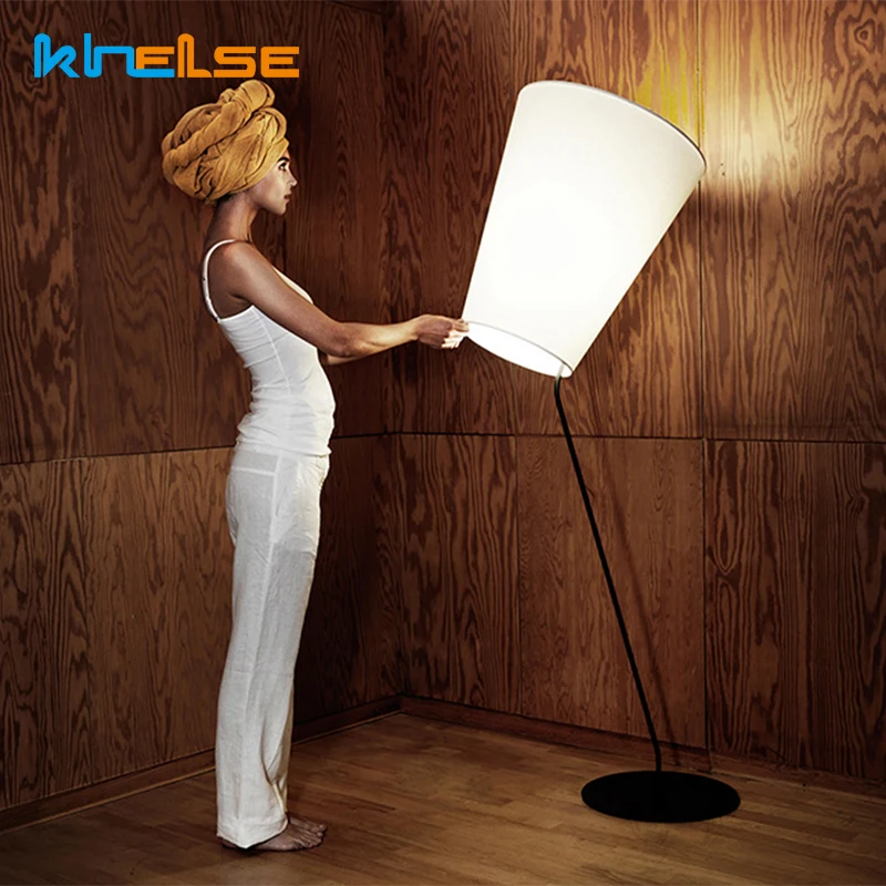 светильник из манекена. торшер gustavson mia. светильник из манекена. торшер манекен купить. торшер из манекена.