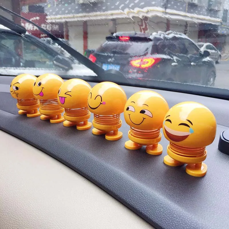 Игрушка на торпеду автомобиля