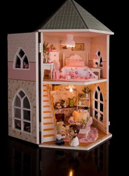 tangled doll house