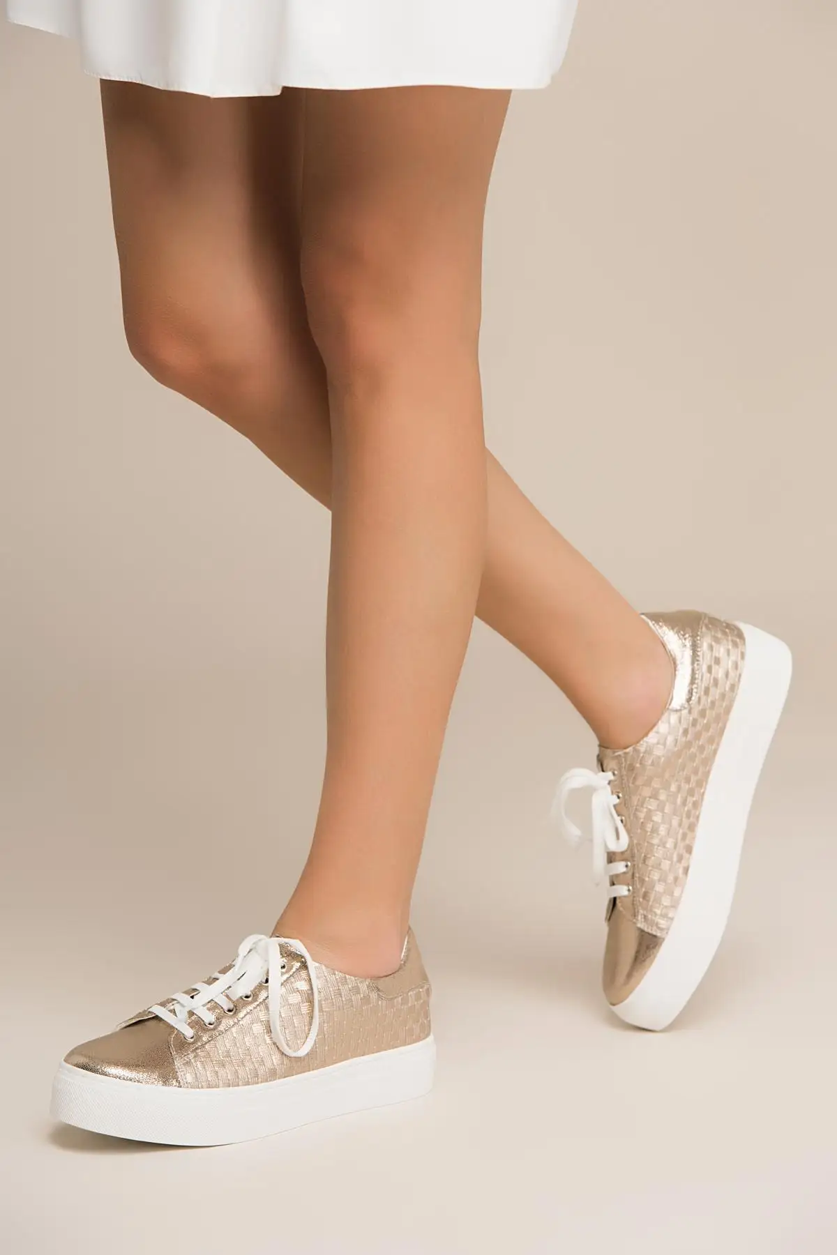 

Pearl Gold Women Sneaker 120130007073