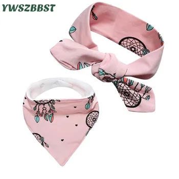 

Autumn Winter Warm Infants Bibs Boys Girls Bib Scarf+Headband 2 pcs set Kids Cartoon Pattern Baby Towel Saliva Lunch Bibs Collar
