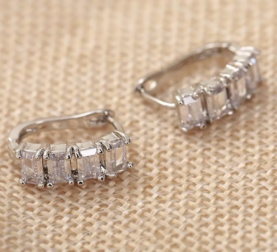 

Women Statement Jewelry Romantic Zirconia Crystal Rhinestone Gems Earrings for Women Girls Gift Earrings Wholesale