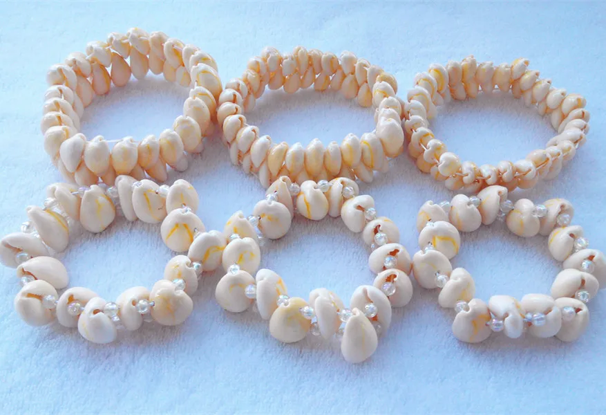 

1pcs Shell conch crafts shell bracelet wedding decoration stalls sell tourist creative gifts and souvenirs seashells bracelet