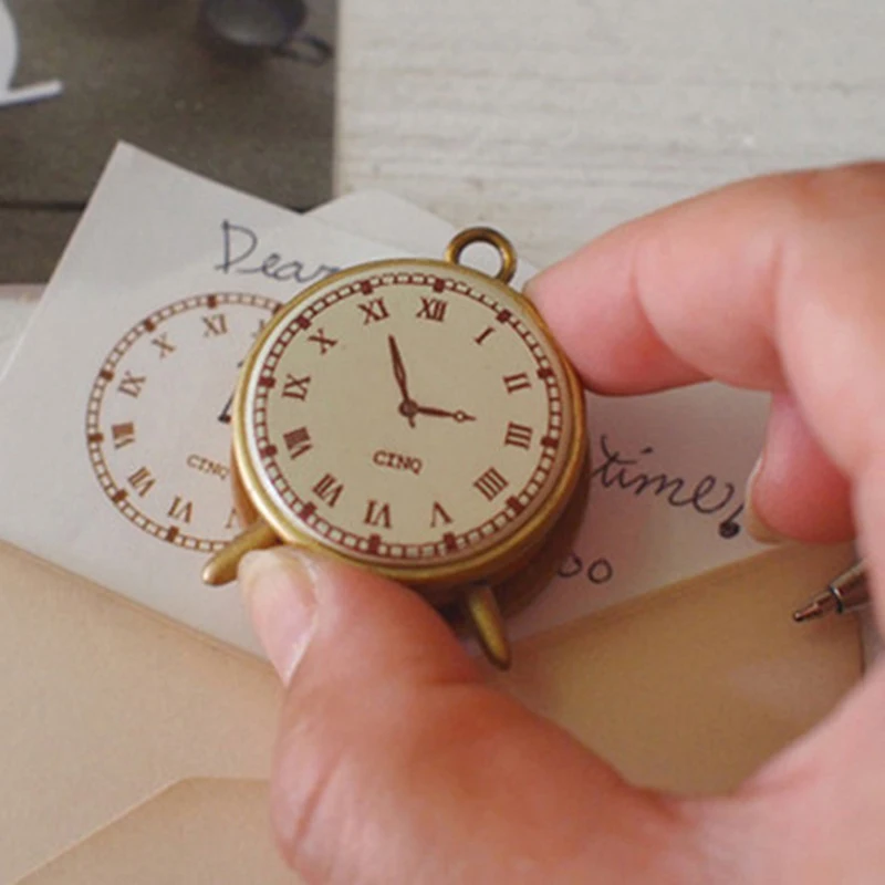 

1PCS Mini Vintage Clock Stamp DIY Wooden Rubber Stamps For Scrapbooking Stationery Scrapbooking Standard Stamp