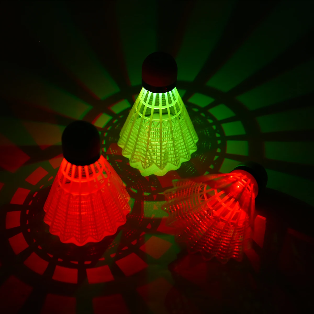 8Pcs LED Badminton Shuttlecock Nylon Night Lighting Birdies Shuttlecocks Dark Night Light Colorful Badminton Shuttlecock