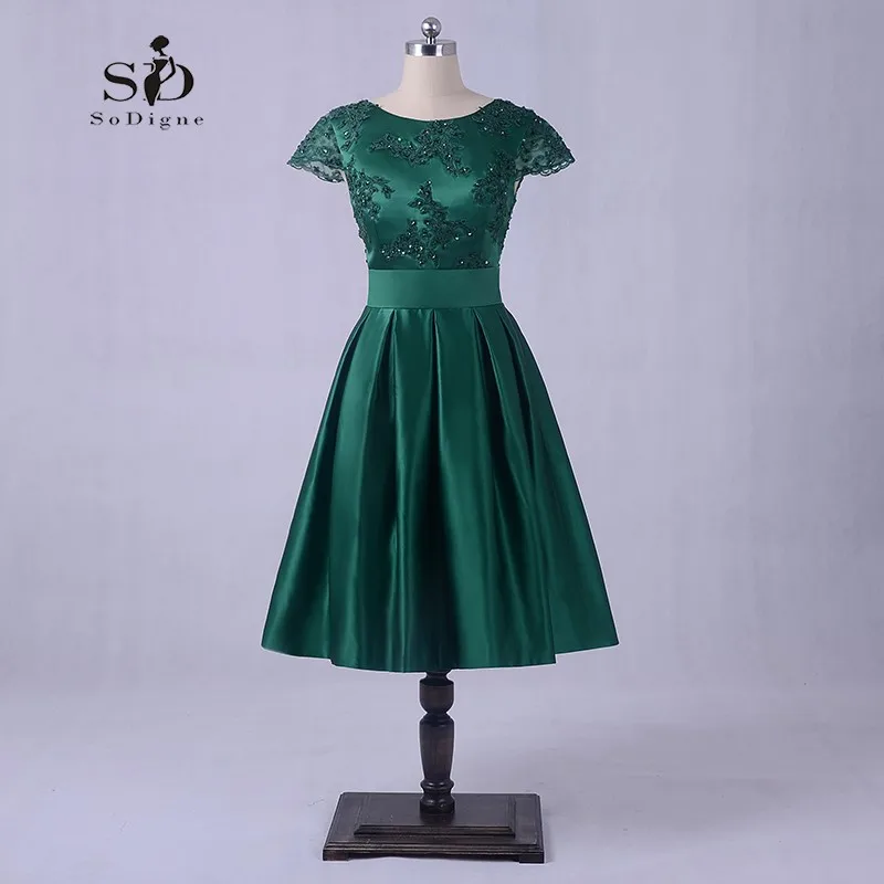 

Short Green Prom Dresses 2017 SoDigne Tea-Length V-neck Lace Applique A Line Short Prom Party Gown Vestido De Festas Curto
