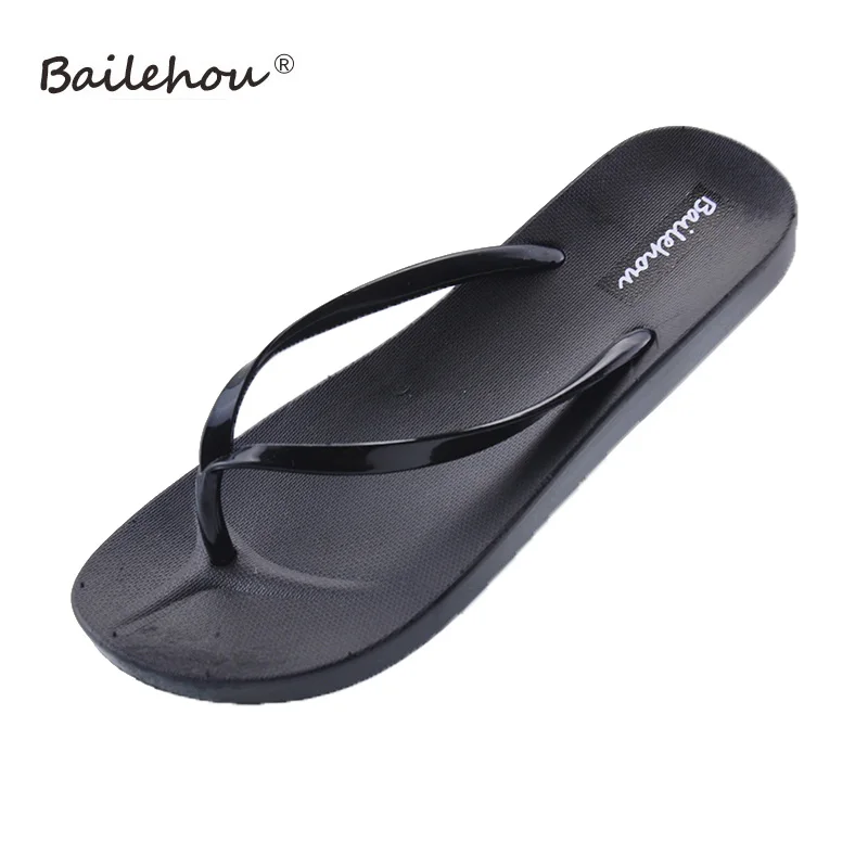 designer beach flip flops