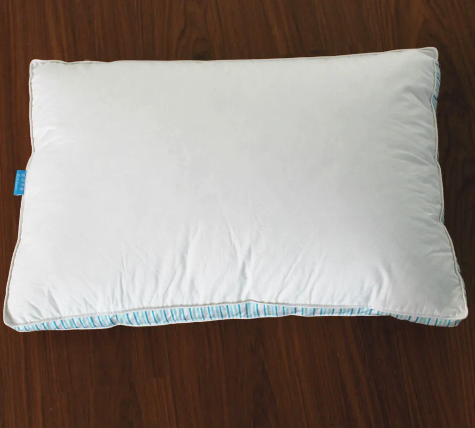 

Peter Khanun 100% Cotton Shell 300TC Enclosing Wall Rectangle Neck Pillows Filling With 15% White Duck Down Bedding Pillow 061