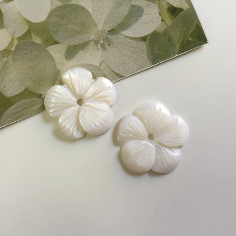

20MM 24Pcs Flower Shape Natural Shell Beads Stone Earring Accessories Jewelry Findings Jewelry Charms Beads
