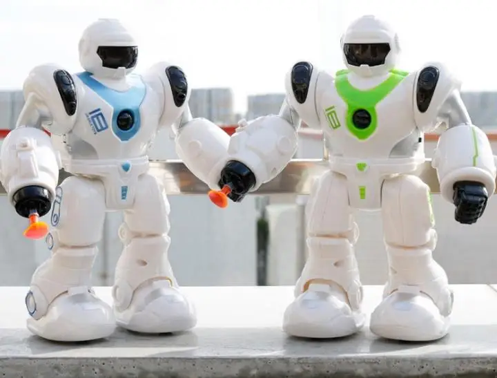 Shoot Bullet Smart Robot toy with Music and light Play Children Electric Robot Toy children's gift creative Robot Kit