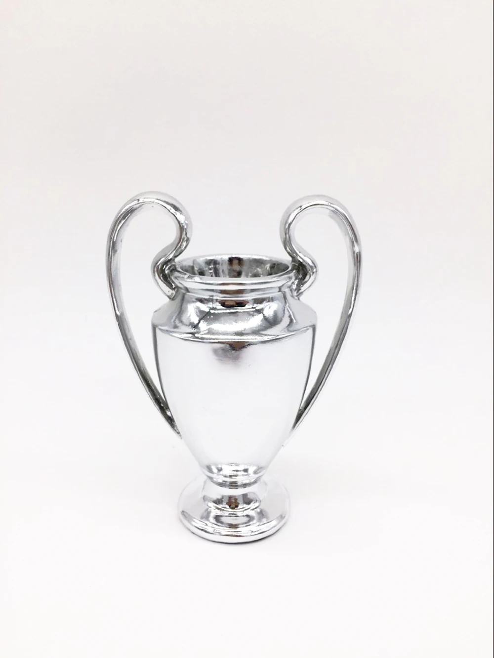 

snall size 15 CM Champions League Trophy European Cup Fans Souvenirs Trophy Soccer Souvenirs Collectibles