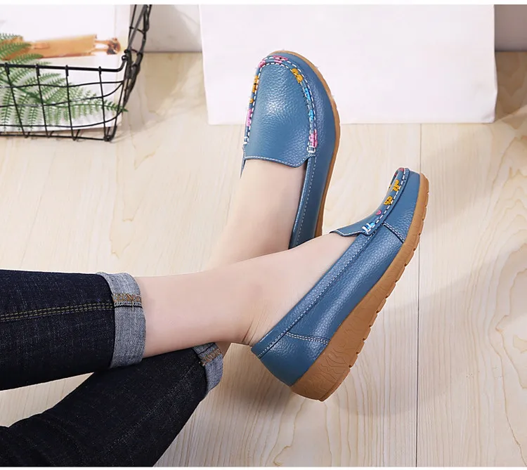 AH 2805-2019 Genuine Leather Women Loafers-14