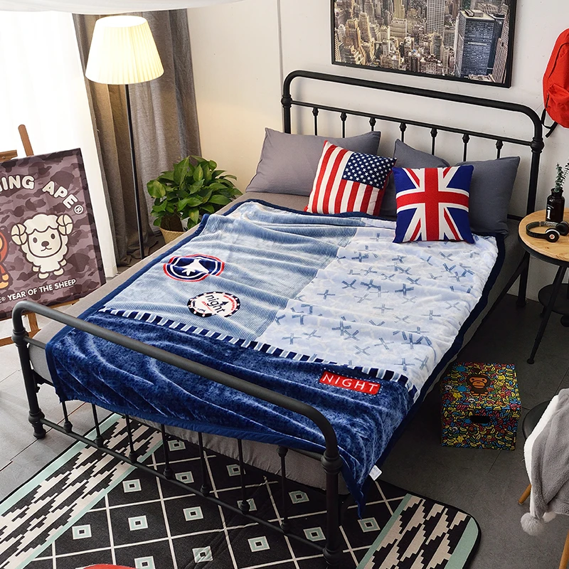 

Blue Small Icon Pattern Warm Flannel Blanket Coral Plaid For Sofa Air Throw Travel Manta Soft Blanket For Beds Throws Fleece
