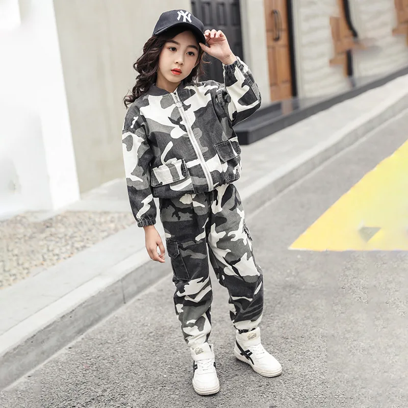 

Children's Wear Girls Spring and Autumn Suit New Child Big Boy Korean Casual Pants Two Piece Set Kids Military Camo Jacket Coat